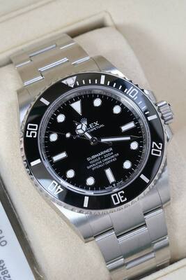 Rolex Submariner No Date Steel 